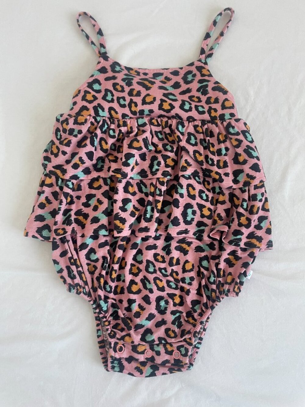 Posh Peanut Roxy Leopard Ruffle Romper 12-18M (VGUC)